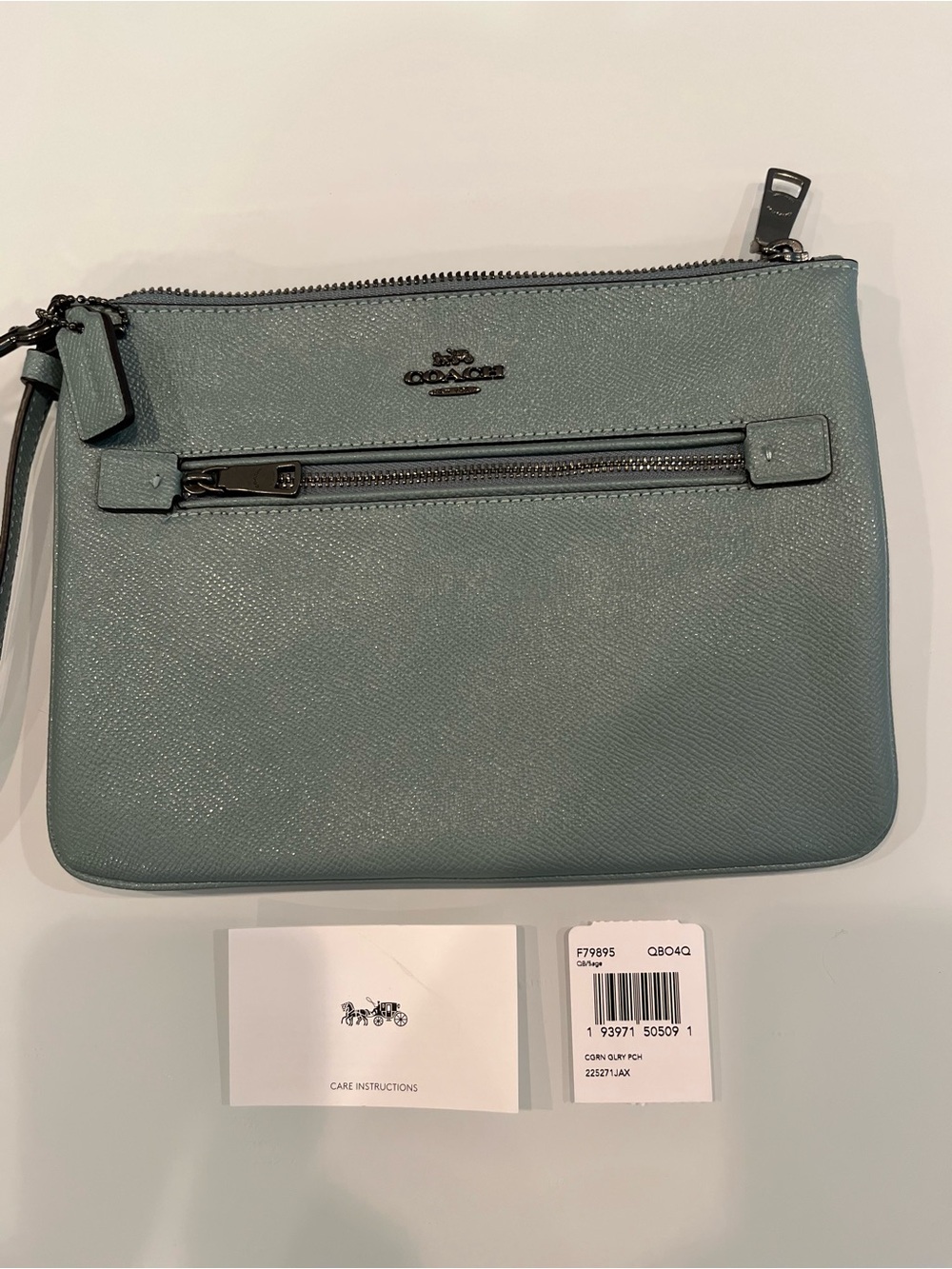 NWT Coach Gallery Pouch Crossgrain Leather Wristlet Clutch Bag Sage F79895